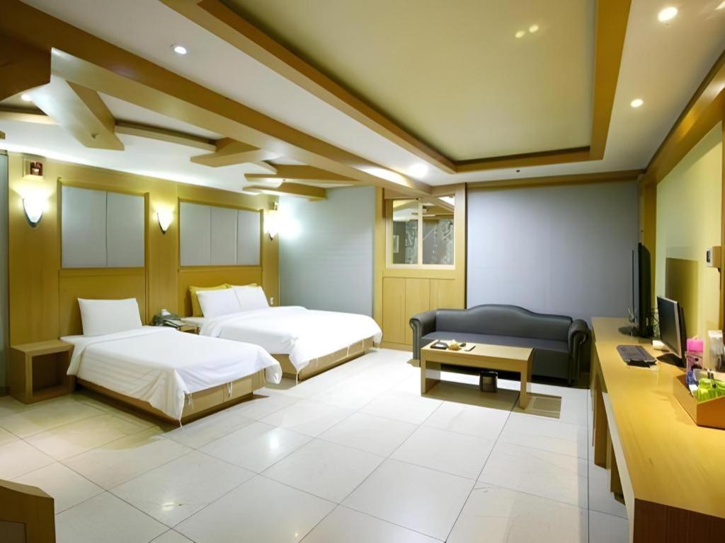 Hotel Head-One Uijeongbu Eksteriør bilde